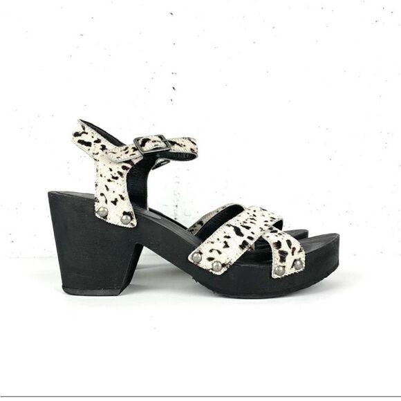 Free People x Matisse cow print Clog Sandals. Western calf hair   8 - Picture 1 of 11